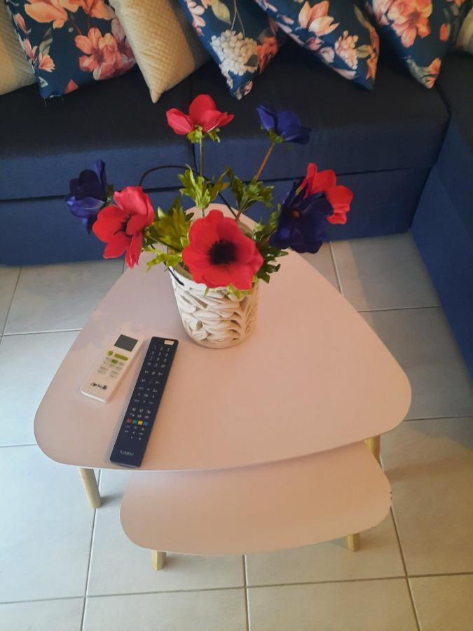 Park View Apartment In Paralia Dionisiou Экстерьер фото